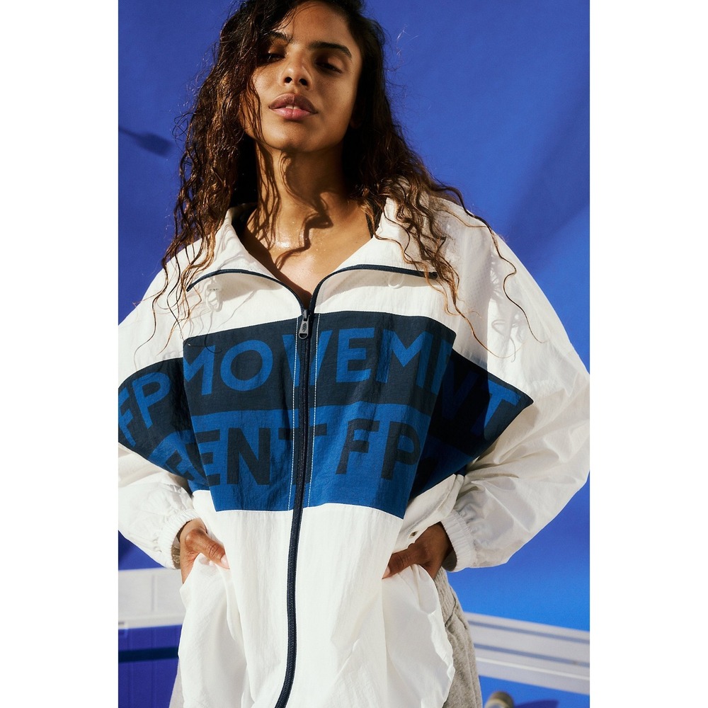 Free People Movement Perfect Ten Zip Up Logo Jacket Windbreaker Medium